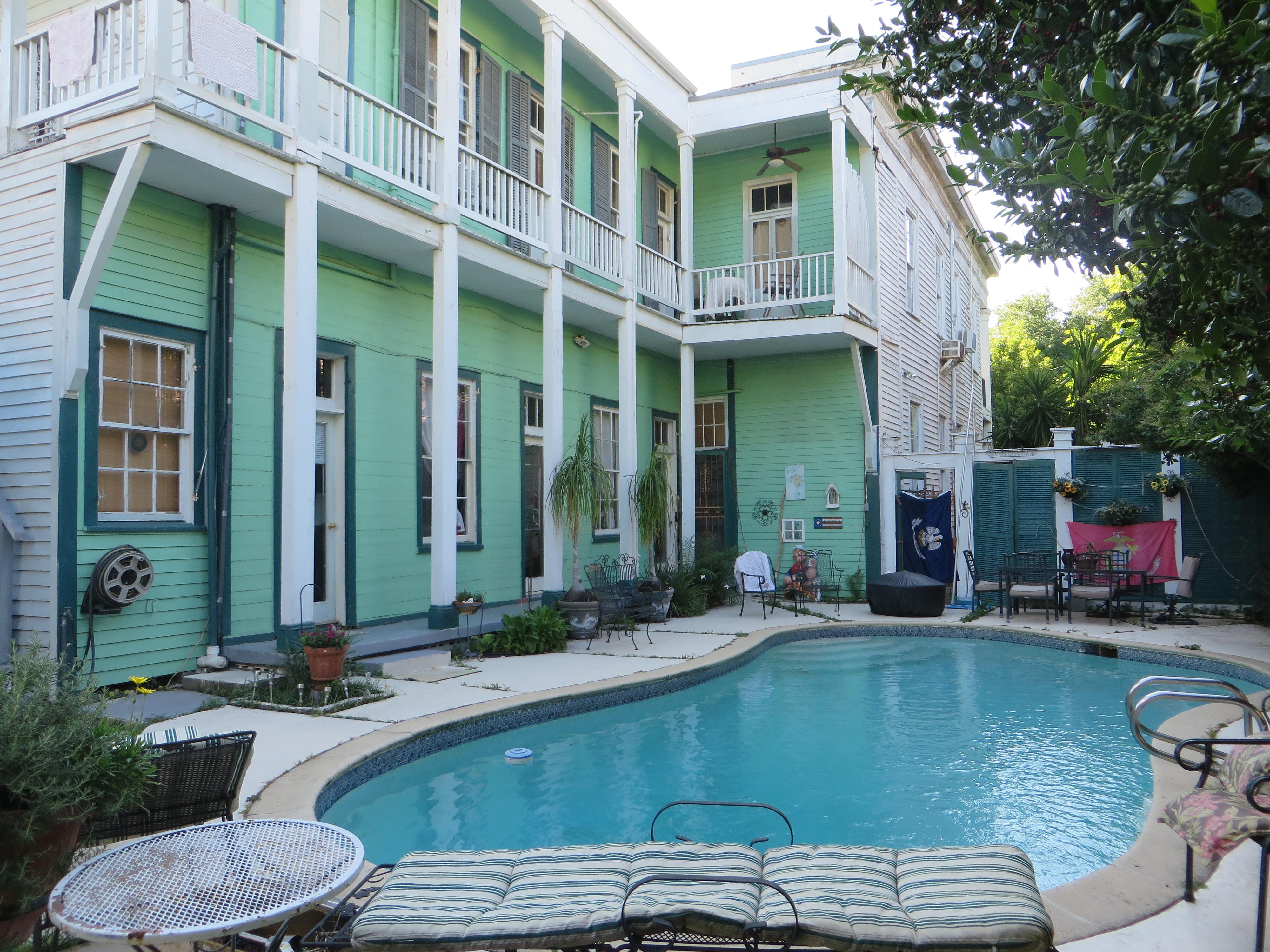 BED & BREAKFAST AT THE POINT - Prices & B&B Reviews (New Orleans, LA)