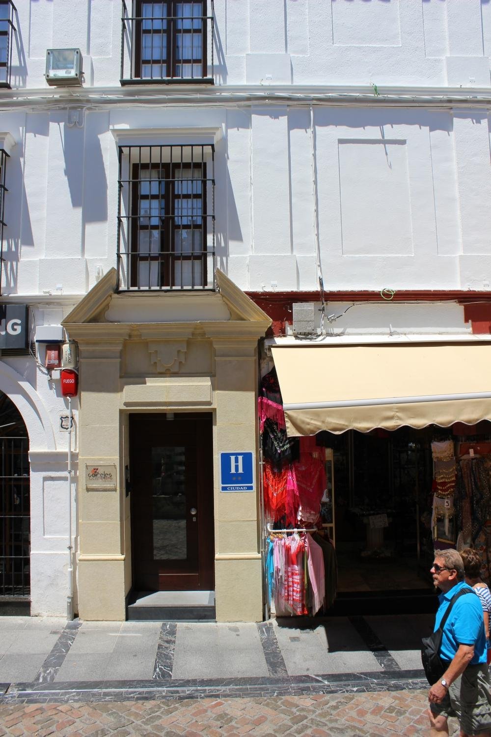 HOTEL BOUTIQUE CAIRELES $179 ($̶2̶5̶2̶) - Updated 2024 Prices & Reviews - Cordoba, Spain HOTEL BOUTIQUE CAIRELES $179... 