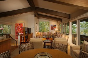 Room & Suite