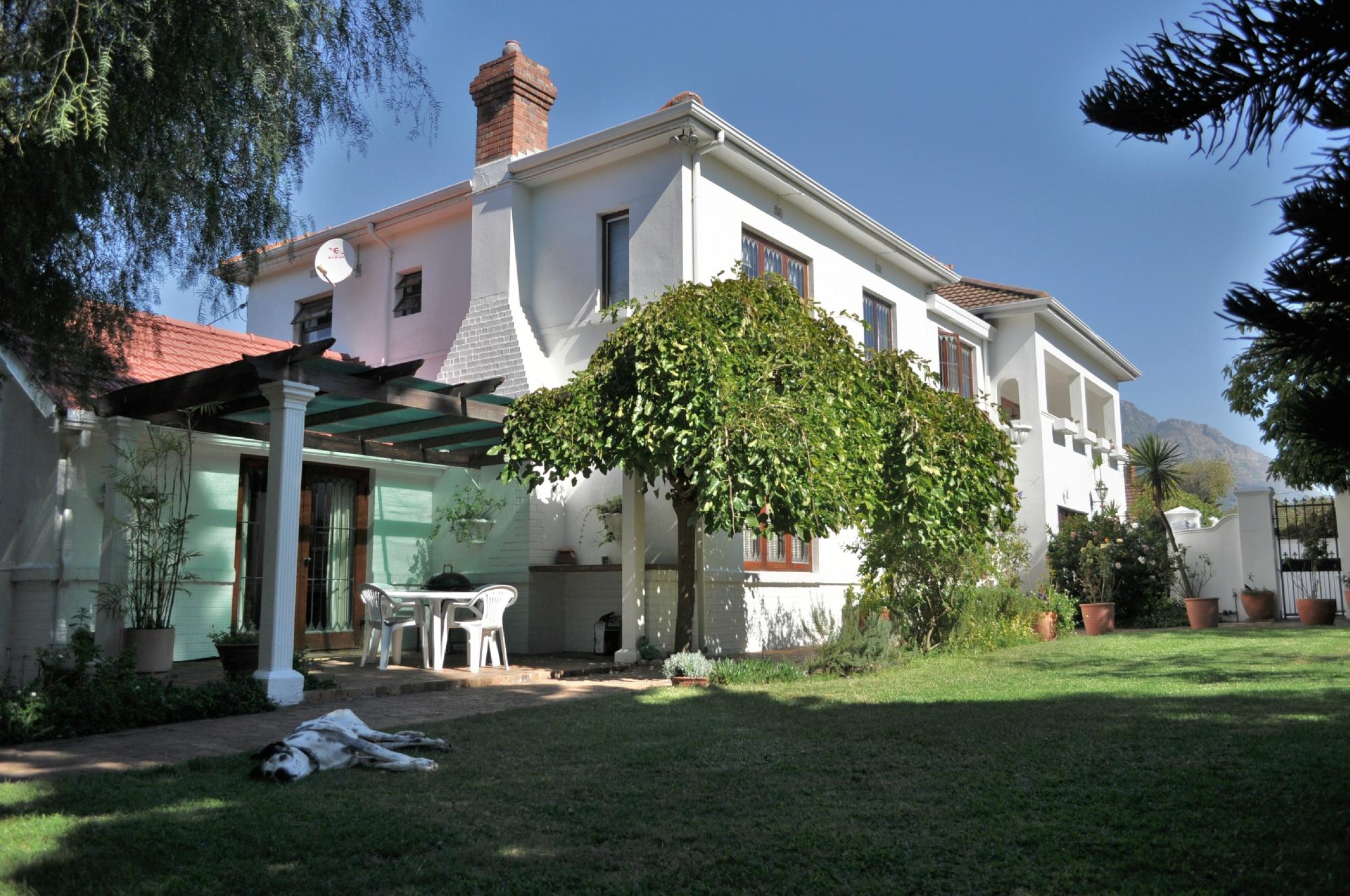 APPLEGARTH B&B - Updated 2024 Prices & Reviews (Pinelands, South Africa)