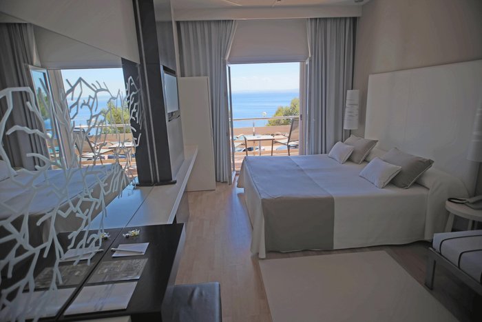 Imagen 2 de Hotel Canyelles Platja