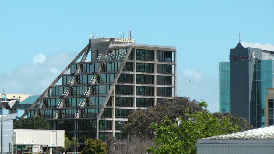 Manukau city