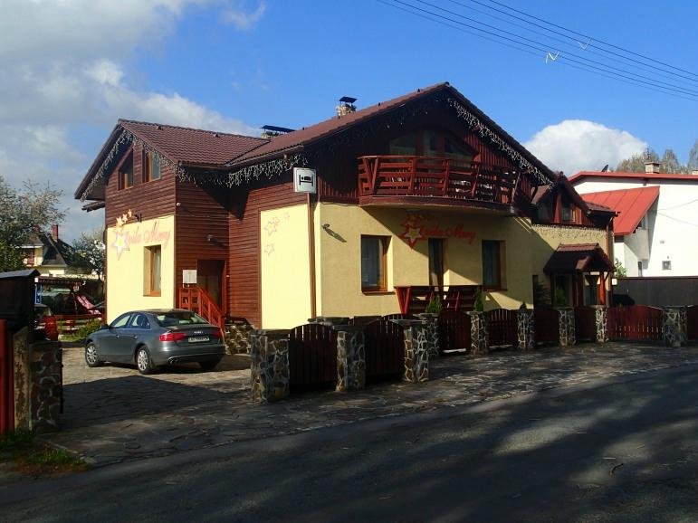 PENZION VILA MERY - Prices & Guest house Reviews (Poprad, Slovakia)