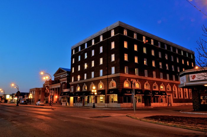 Grant Hall Hotel - UPDATED 2024 Prices, Reviews & Photos