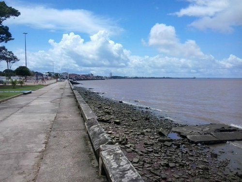 A Praia de Macapa é mais um lugarzinho secreto localizado no