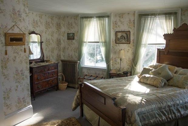 The Bridges Inn At Whitcomb House B&b Rooms: Pictures & Reviews 