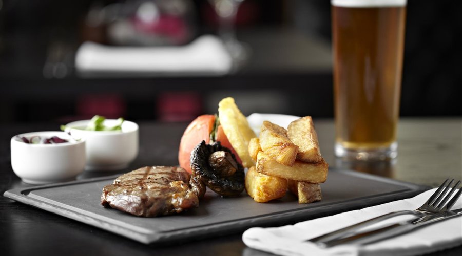 Best Community Pub in Scotland 2014 serving outstanding food