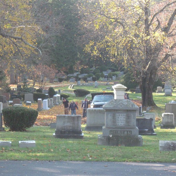 cemetery tour portland