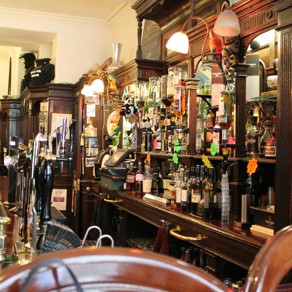 Captain's Bar - Edinburgh - 2025 - Tripadvisor