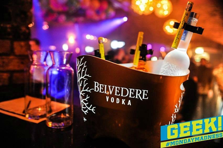 The Viper Rooms - Sheffield on X: Belvedere Polish Vodka 6L and 3L  available now with cradle for easy pouring! #moethennessy #belvedere #vodka   / X