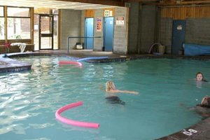 Pool & Beach