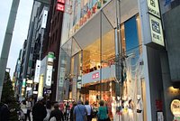 Uniqlo Ginza – Flagship Store - Ginza, Tokyo - Japan Travel