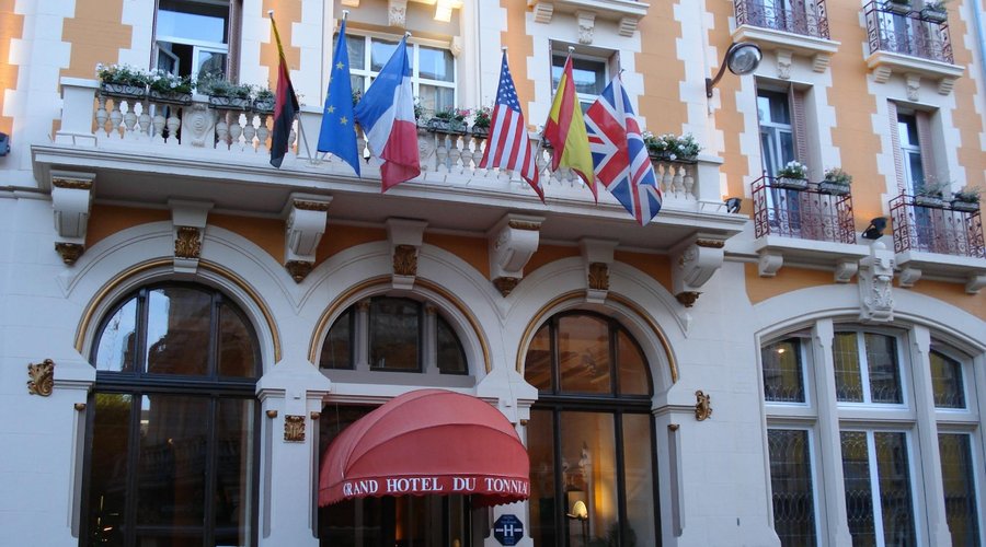 L'Entrée de l'Hôtel