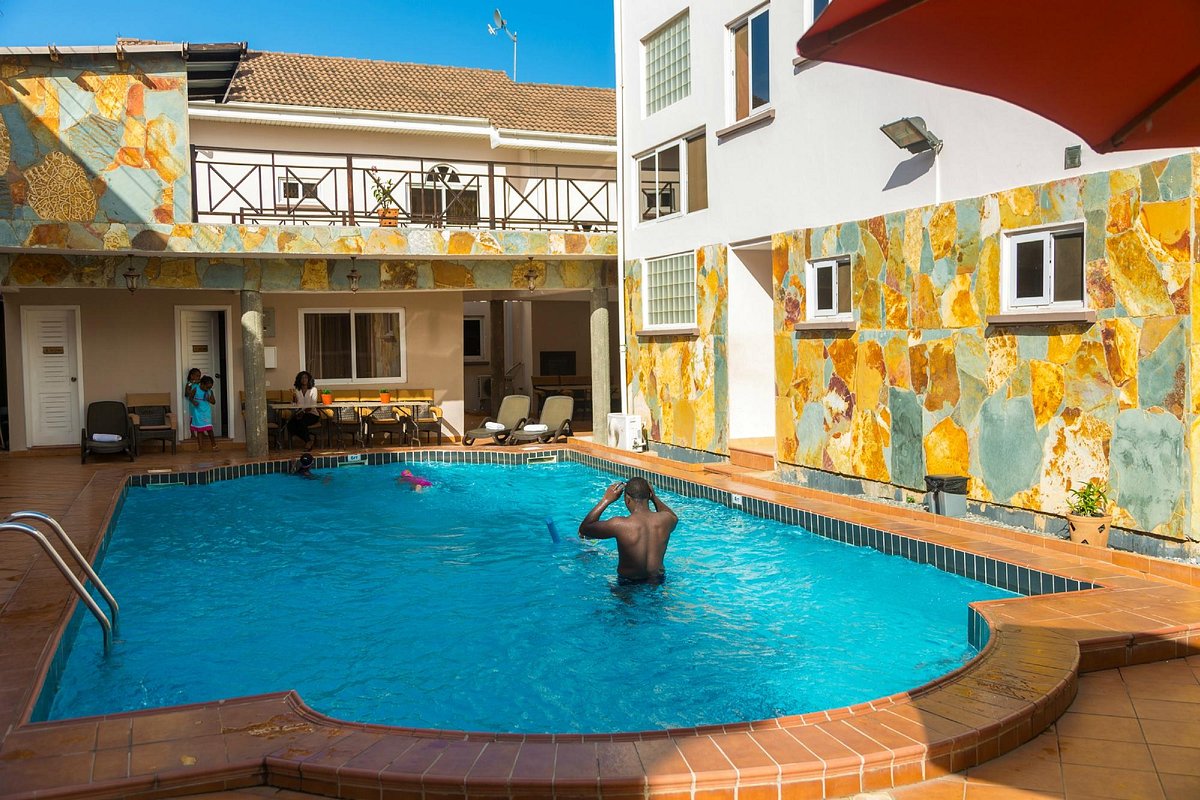 Midindi Hotel, hotell i Accra