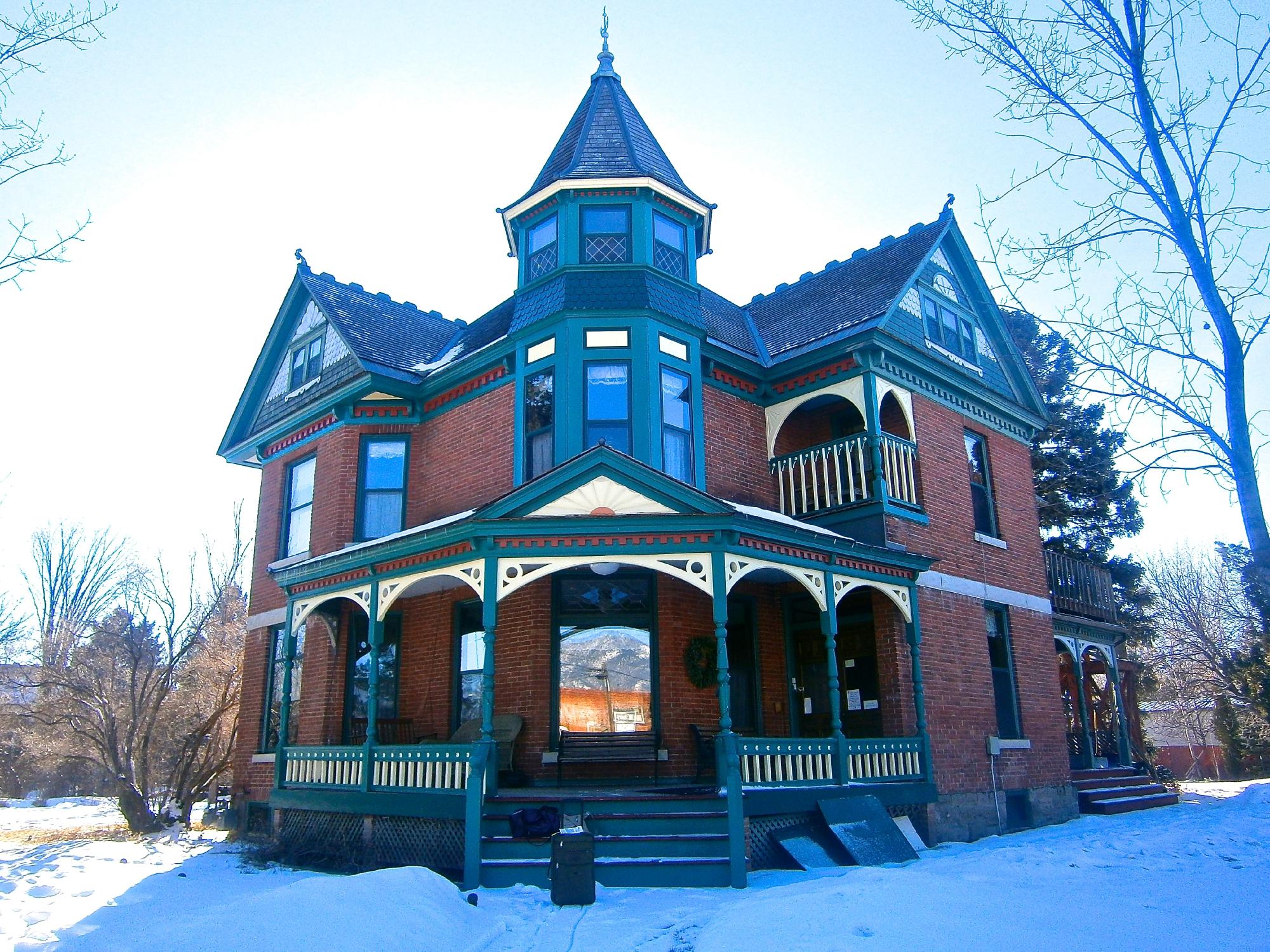 BOZEMAN'S LEHRKIND MANSION BED AND BREAKFAST - Updated 2021 Prices & B ...