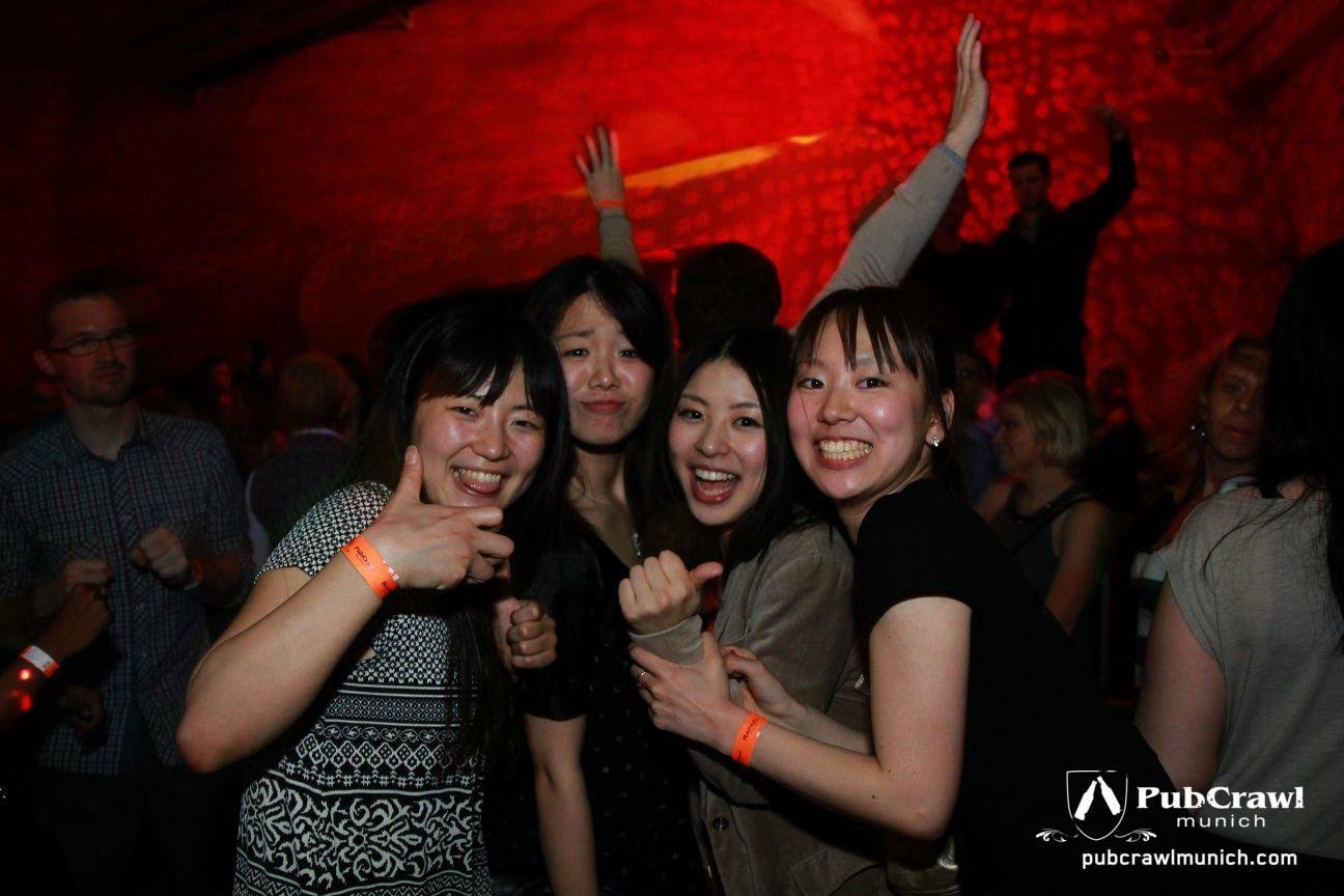 pub-crawl-munich-m-nchen-lohnt-es-sich-aktuell-f-r-2024-mit-fotos