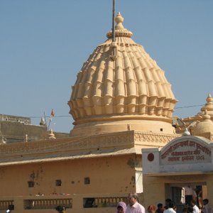 Kamnath Mahadev Temple (Somnath, India): Address, Free Attraction ...