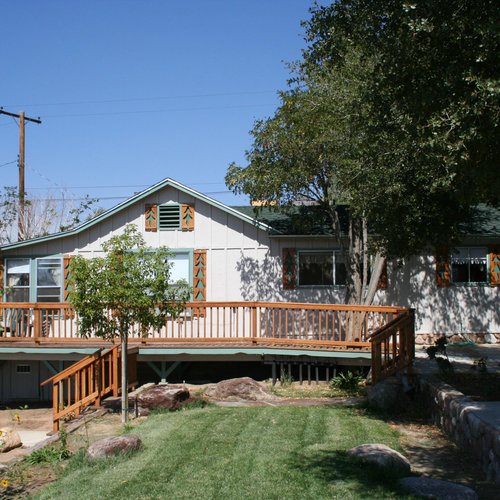 Sierra Gateway Cottages image