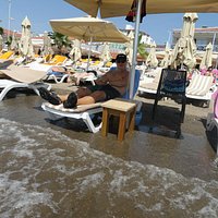 heerlijk aan het strand bij Stella