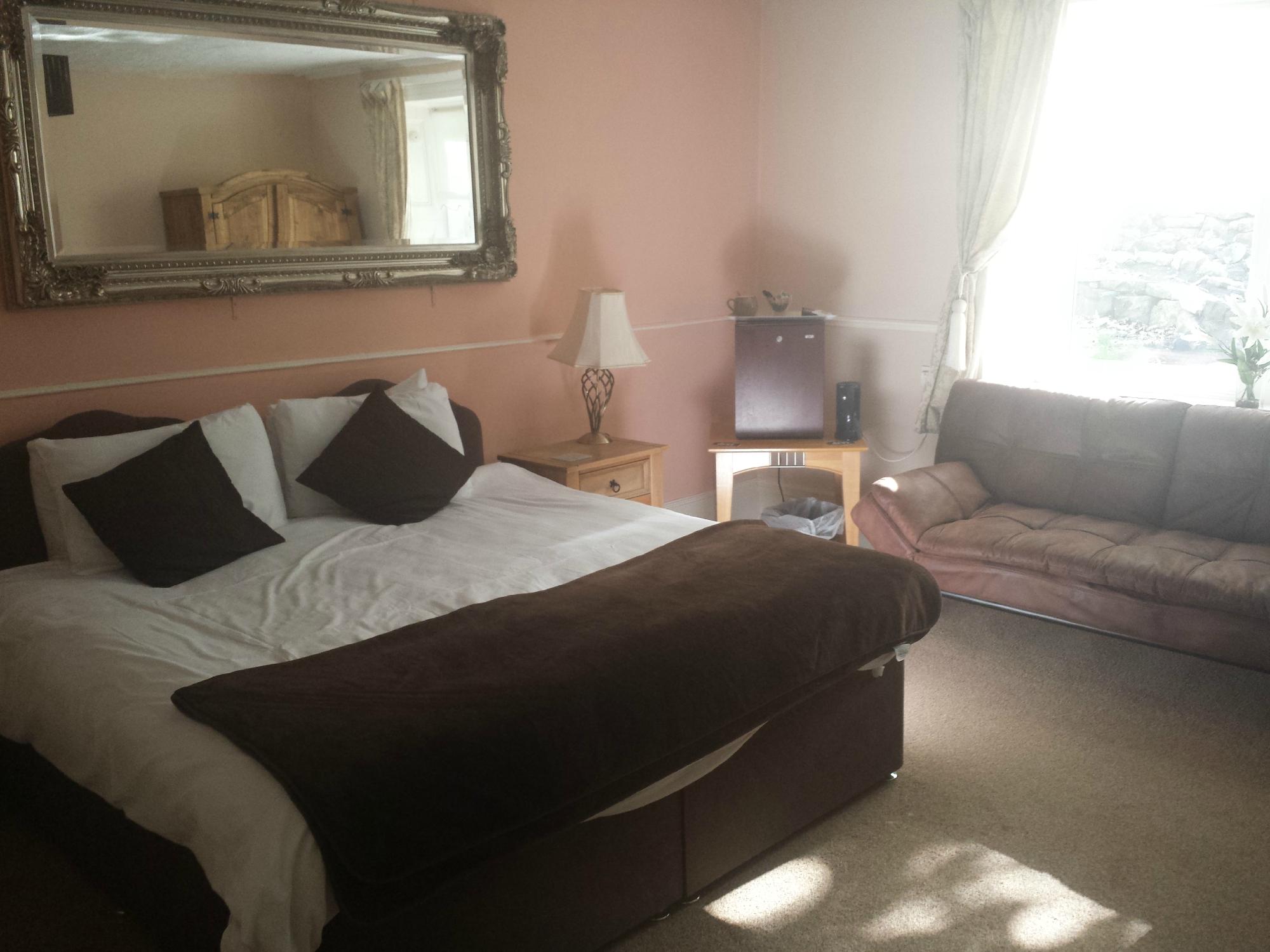 Hotel photo 4 of The Gun Lodge Hotel.