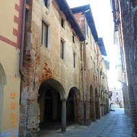 particolare carrugio del piazzo