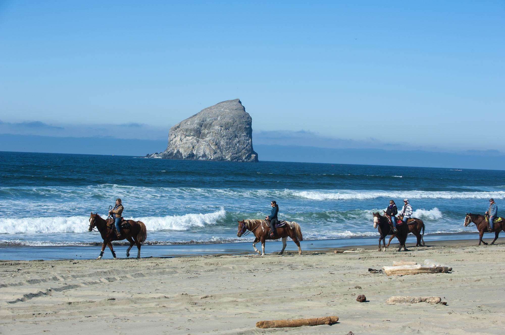 Cannon Beach Horse Riding: An Unforgettable Experience on Oregon’s Coast