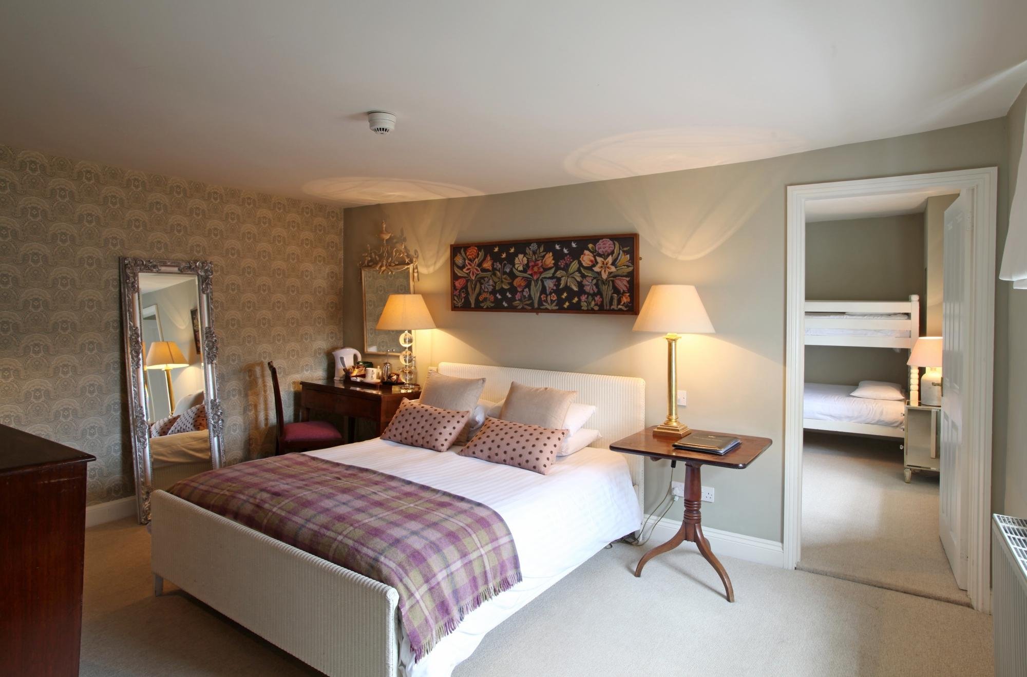 The Crown Hotel by null