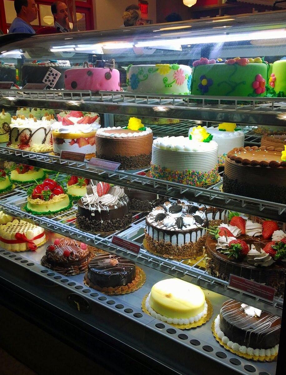 Gehuurd halfrond Prominent Carlo's Bake Shop (Las Vegas) - All You Need to Know BEFORE You Go