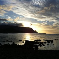 Pu'u Poa Beach, March sunset