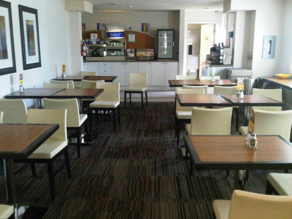 Hotel photo 21 of Holiday Inn Express Whitby Oshawa, an IHG hotel.