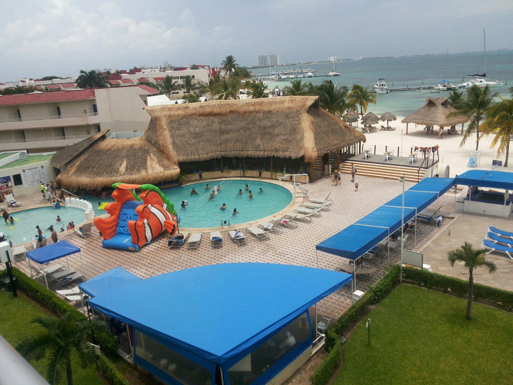 AQUAMARINA BEACH HOTEL (Cancún, México): Opiniones Y Precios