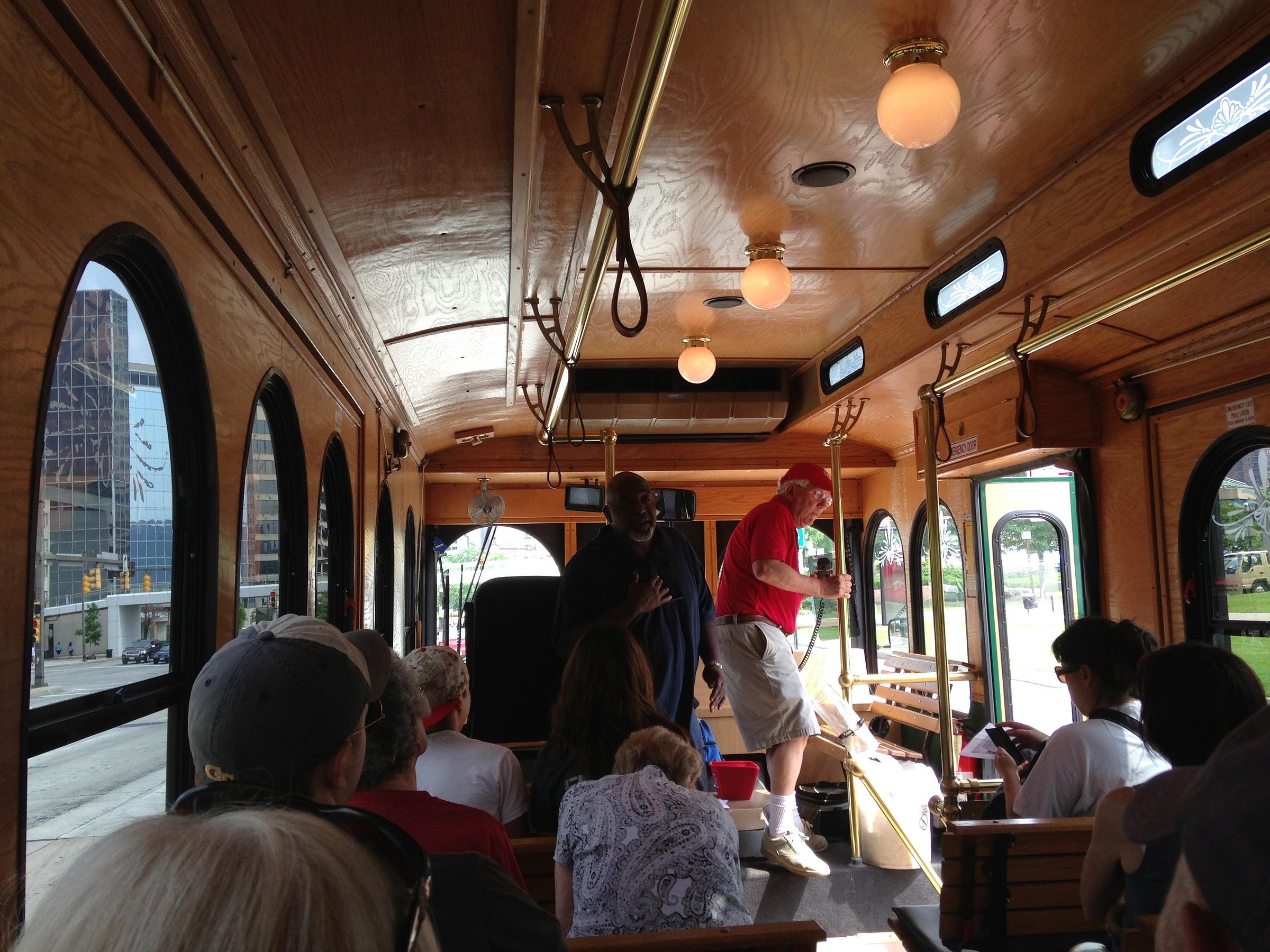 baltimore trolley tour