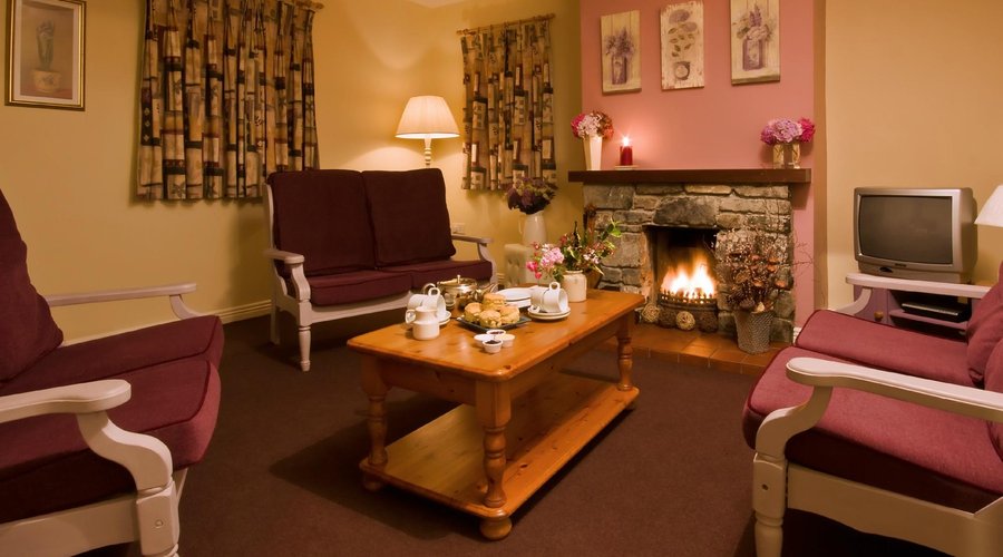 Cottage sitting room