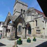 greja de Nossa Senhora da Oliveira