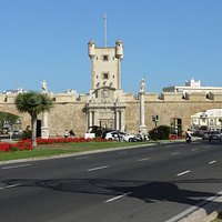 Puerta de Tierra