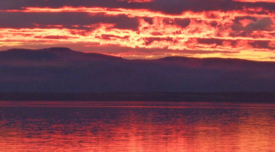 Coucher de soleil admiré de notre Auberge