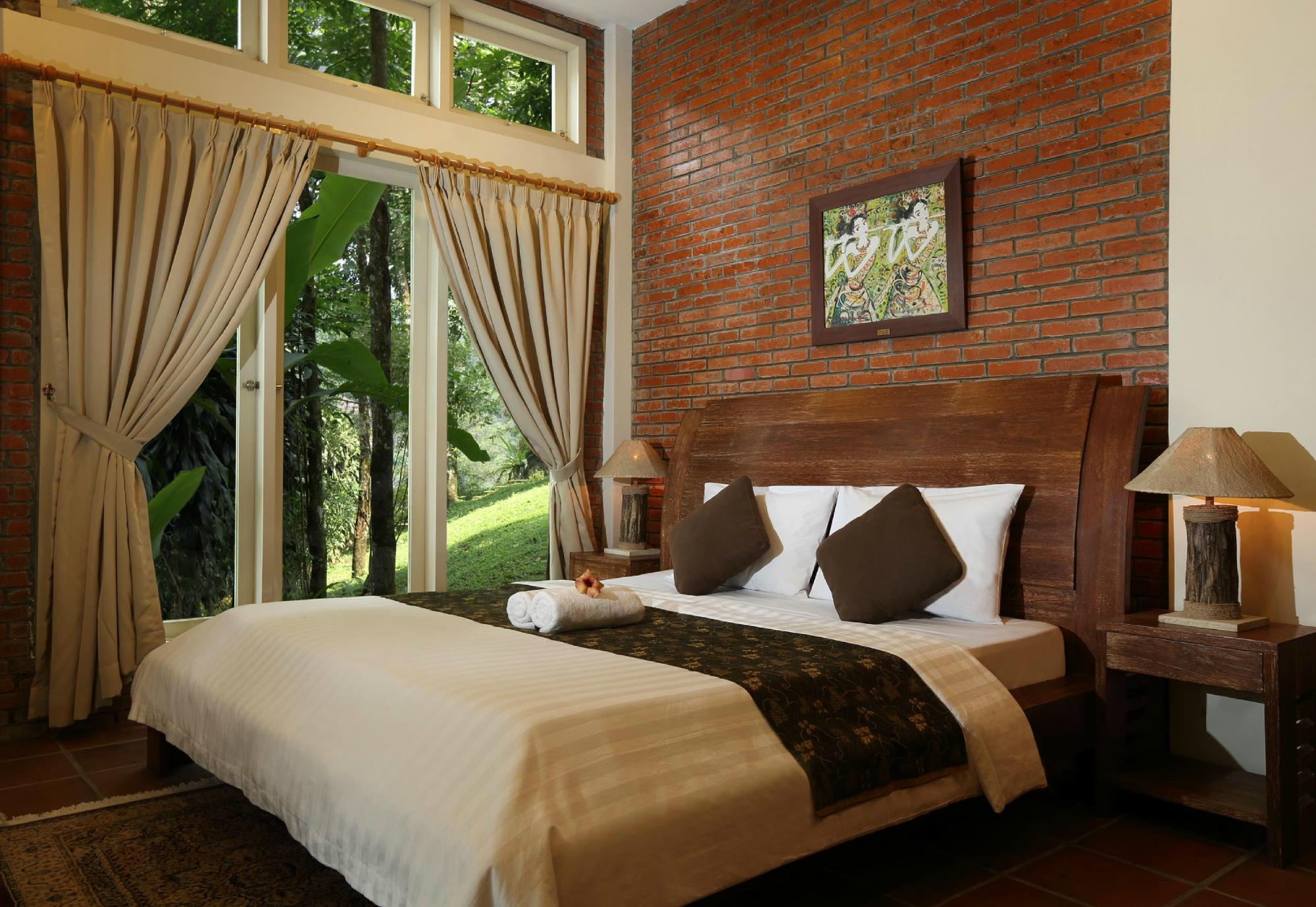 VILLA PUNCAK BY PLATARAN - Reviews & Price Comparison (Indonesia ...