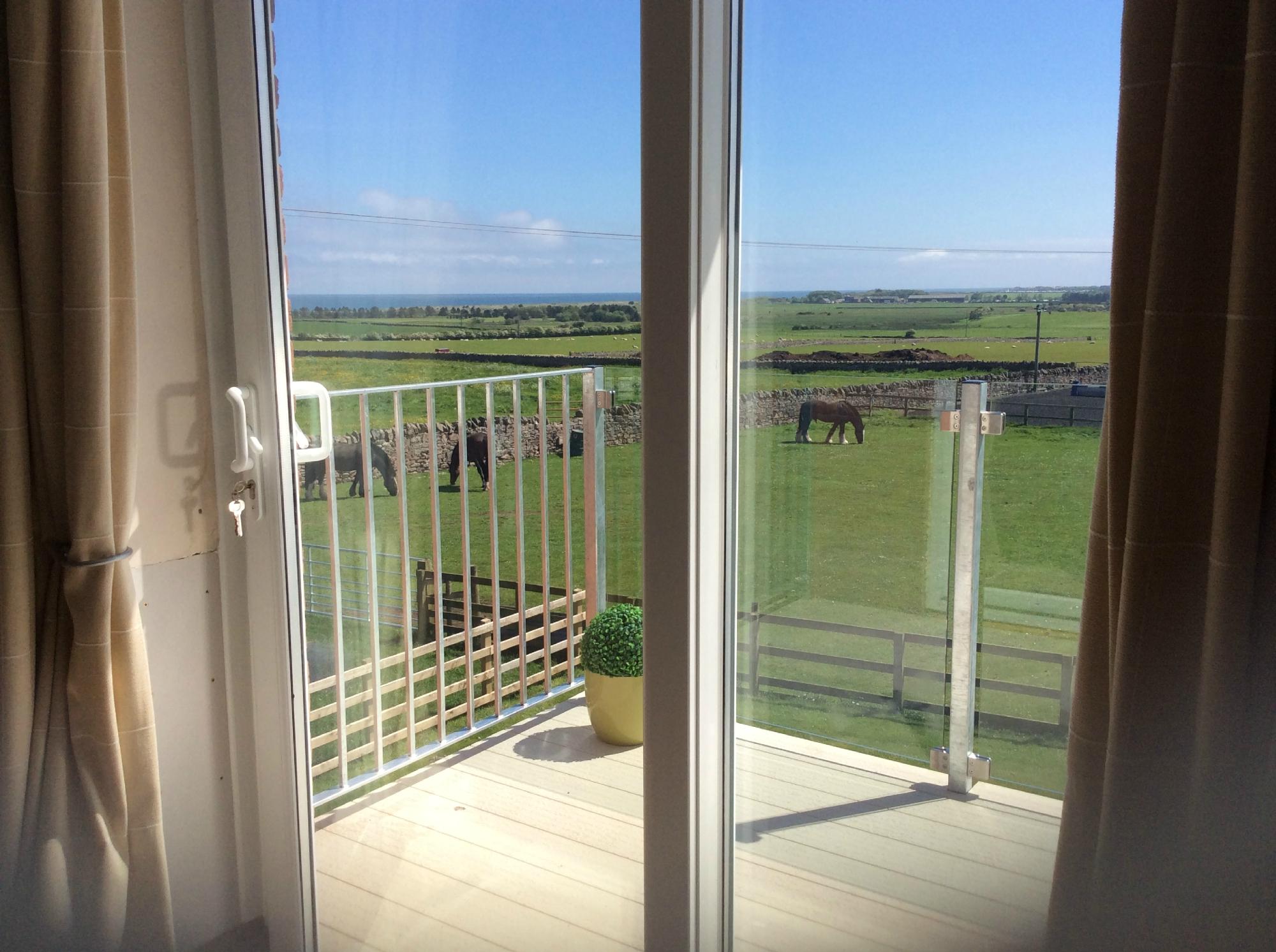 SPRINGWOOD - Updated 2022 Prices & Guest House Reviews (Seahouses ...