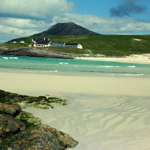 Isle of Barra Beach Hotel