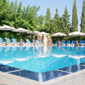 Apollonia Hotel Apartments in Paphos