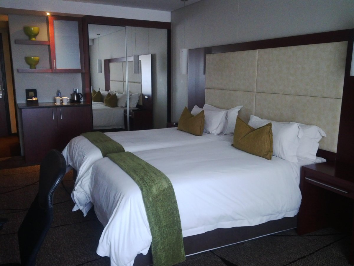 PREMIER HOTEL EAST LONDON ICC - Now R 1 359 (Was R̶ ̶1̶ ̶7̶5̶5̶ ...