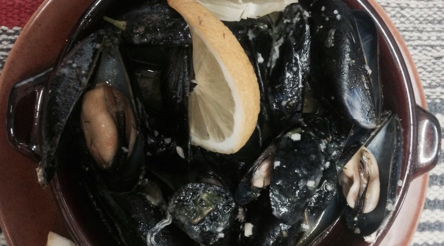 Mussels in wine!
