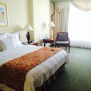 King bed standard room
