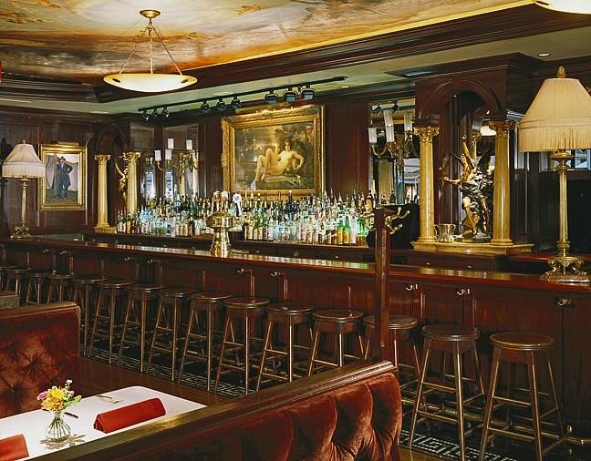 https://dynamic-media-cdn.tripadvisor.com/media/photo-o/06/09/b0/2d/old-ebbitt-grill.jpg?w=700&h=-1&s=1