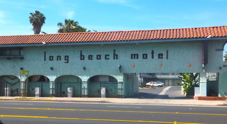 how long is a short stay at a motel