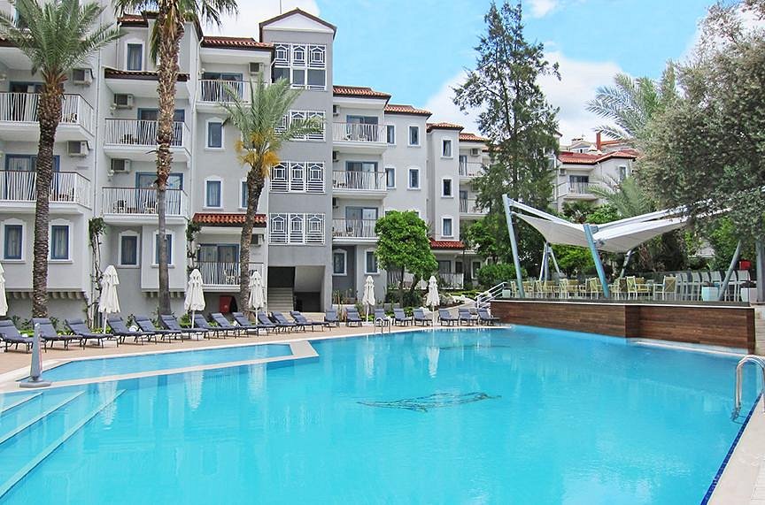 Paloma Marina Suites, Kuşadası bölgesinde otel