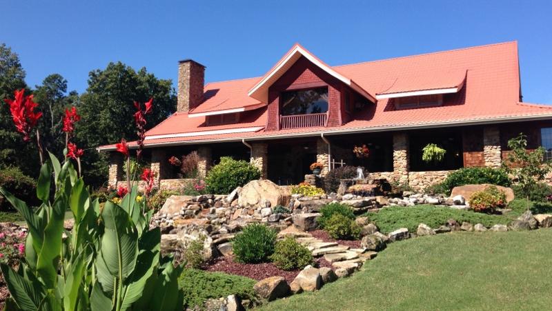 Hotel photo 30 of Hilltop Manor Bed & Breakfast.