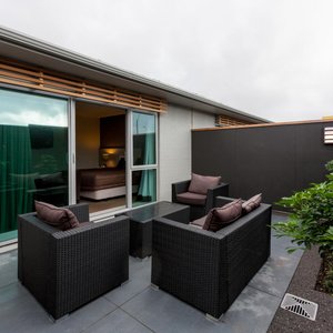 One Bedroom Unit with Private Courtyard