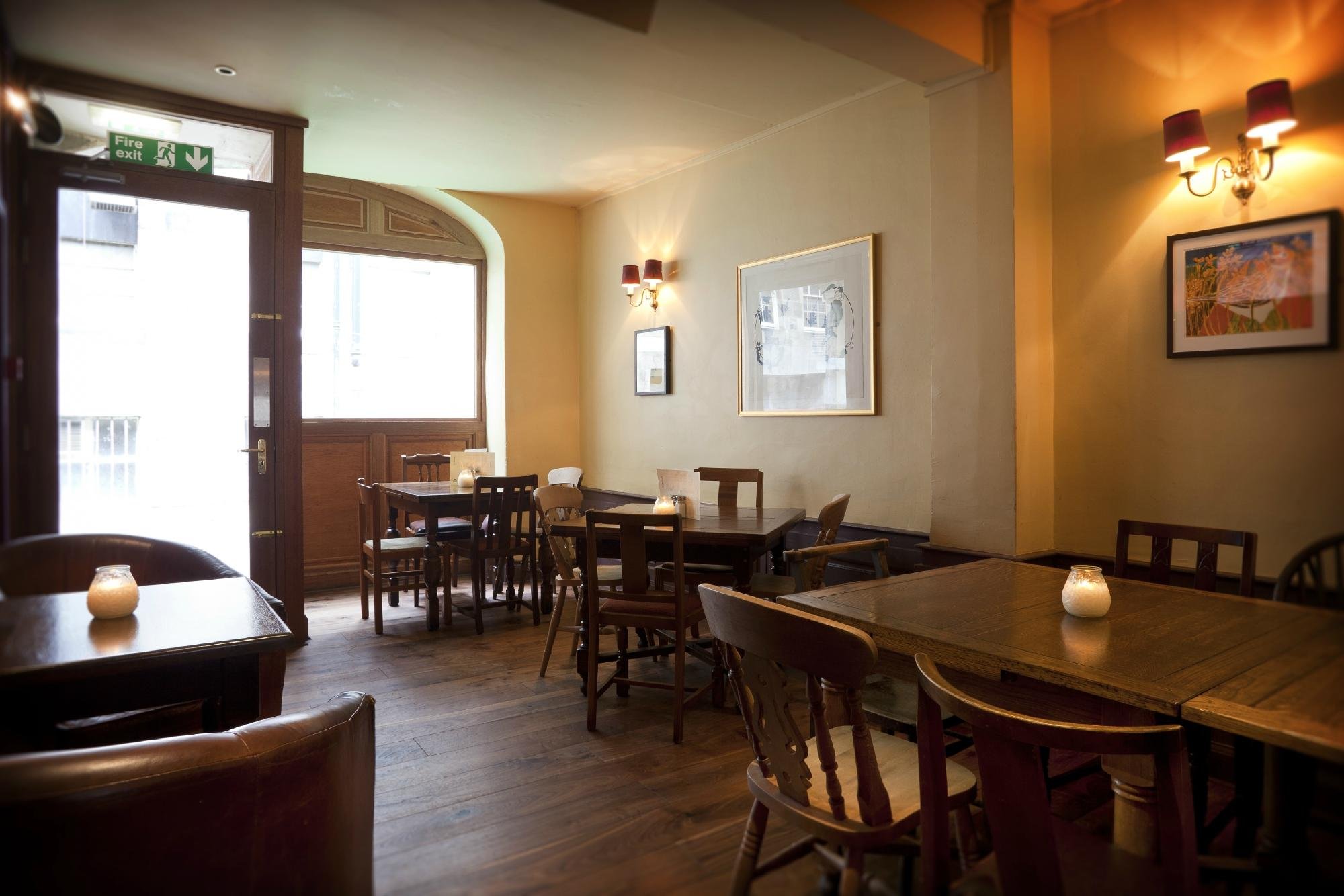 THE CAMBRIDGE BAR, Edinburgh - New Town - Updated 2024 Restaurant ...