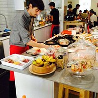 Oskar, preparando el Brunch